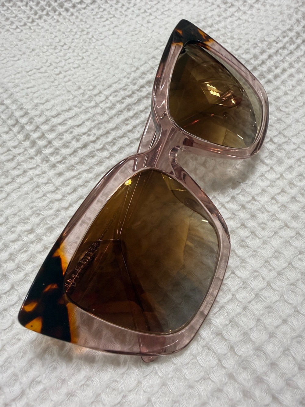Diff Rose Pink Tortoiseshell Cat-Eye Sunglasses
